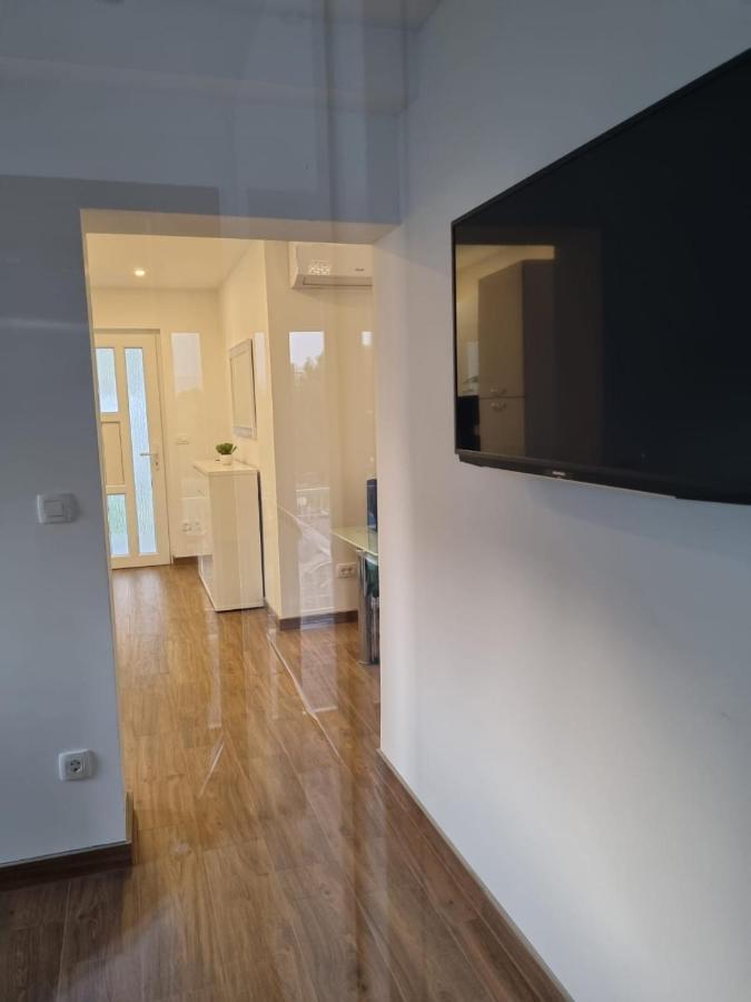 Angel Wing Apartmant Duće Екстериор снимка