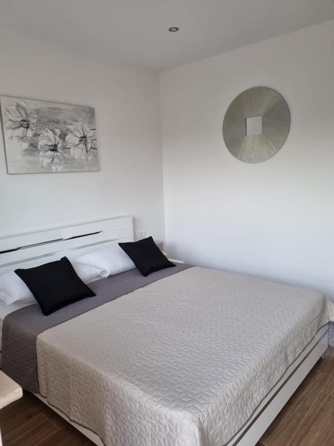 Angel Wing Apartmant Duće Екстериор снимка