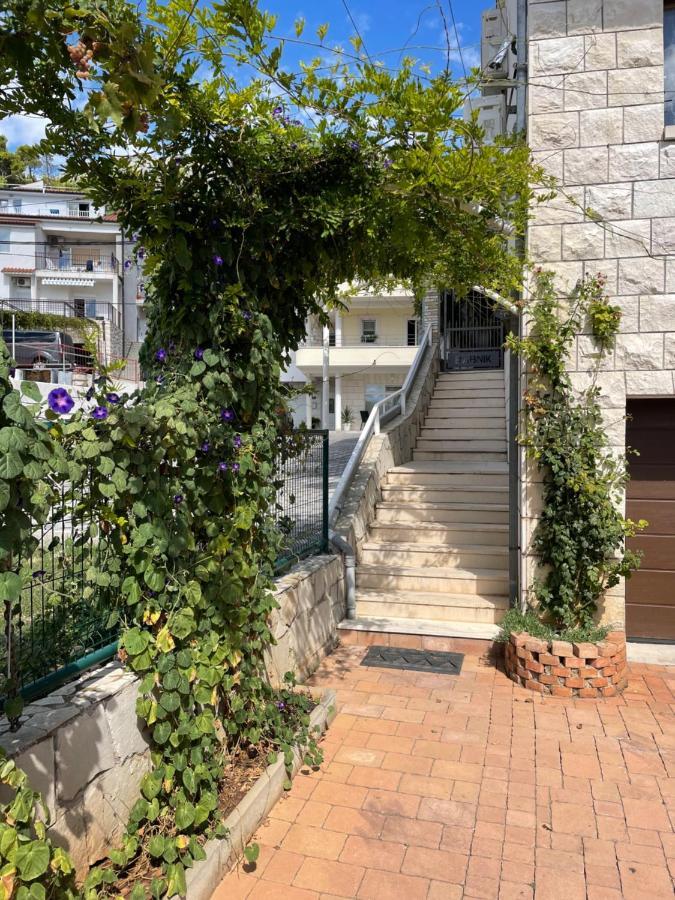 Angel Wing Apartmant Duće Екстериор снимка
